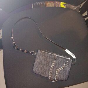 MK FANNY BAG